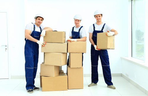 Removal team preparing a Richmond upon Thames house move