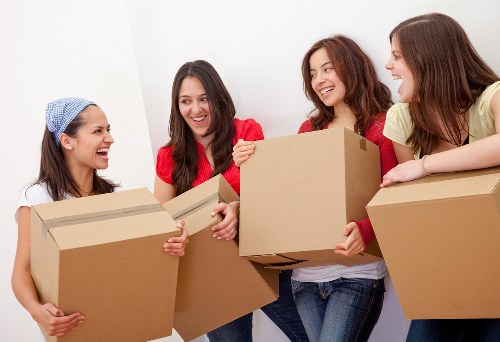 Flat removals support for a Richmond upon Thames apartment move