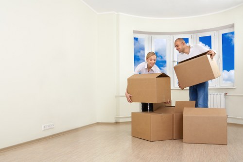 Local removalists handling access and parking challenges in Richmond upon Thames