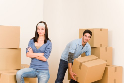 Small removals and transport service near Richmond upon Thames residential streets