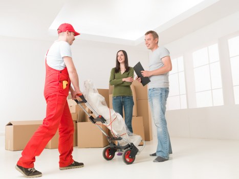 Local packing materials suitable for flats and houses in Richmond upon Thames