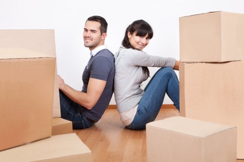 Truck hire for moving household belongings across Richmond upon Thames