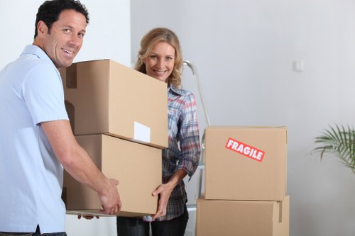 Checklist and moving essentials for a smooth Richmond upon Thames relocation